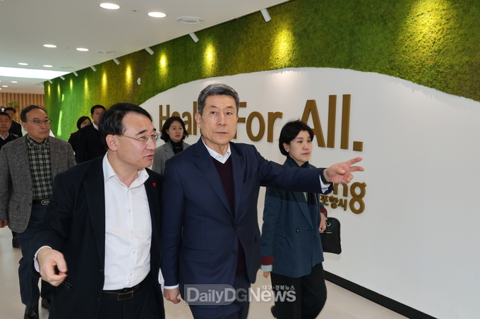  포항 시민을 위한 열린 건강·문화 공간 ‘북구보건소’ 신축 현장 점검