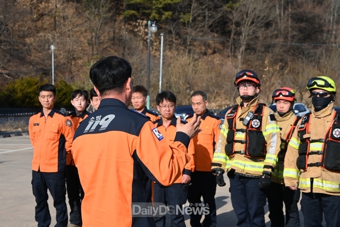 이영팔 소방청 차장, 119산불특수대응단 현장소통 방문