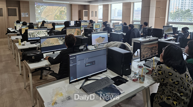 한국도로공사, 스마트 건설기술 전문인력 양성 위한 교육과정 운영