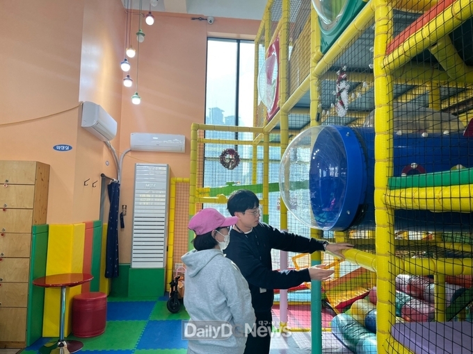  어린이놀이시설 사고 예방 사전 차단! 포항시, 시설 안전 점검 나서