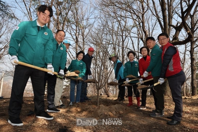 상주시, ‘제80회 식목일 기념 나무심기’행사 개최