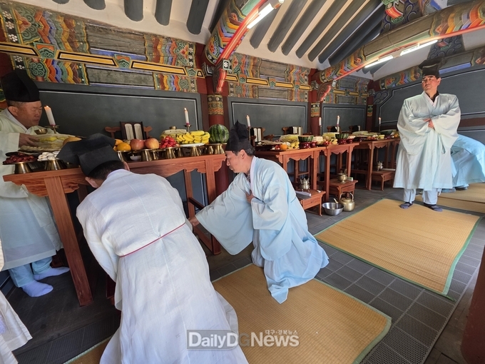 영천시 2025년 용계서원 춘향제 봉행
