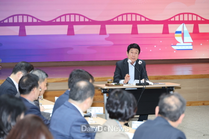 이강덕 시장, 행정의 중심은 시민…국정 혼란 속 안정적 시정 운영 강조 
