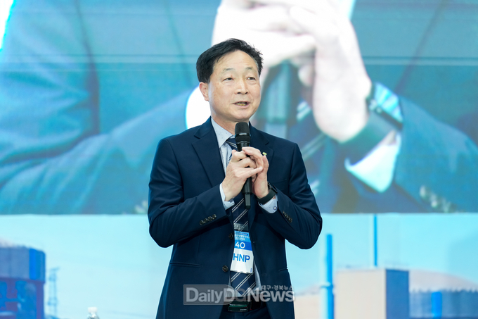  공청회 참석한 정원호 본부잔