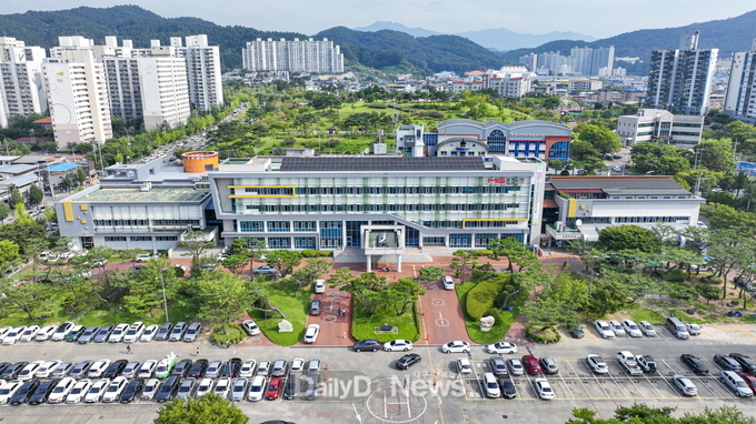 문경시청 전경