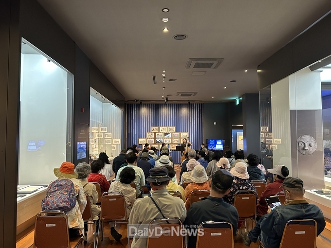 경산시립박물관 <열린 전시실, 힐링 연주회> 운영