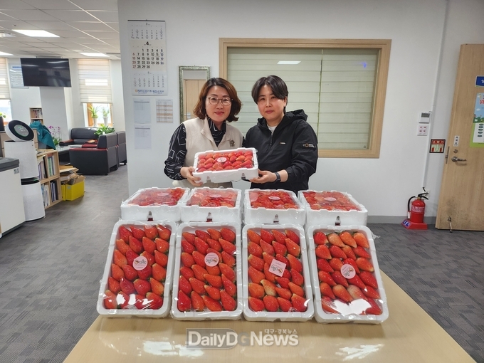 름이네 농장, 예천군 드림스타트 아동에 딸기 기부