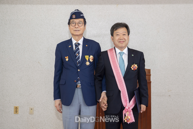 남한권 울릉군수, 향군 발전 유공 ‘향군대휘장’수상