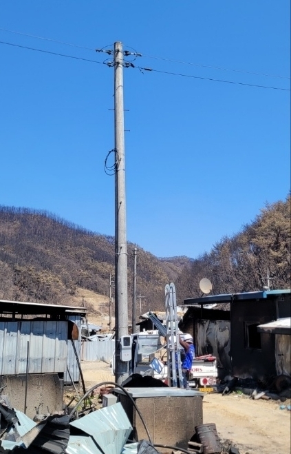 안동시, 산불 이재민 위한 선진이동주택에 전기 기반시설 신속 구축