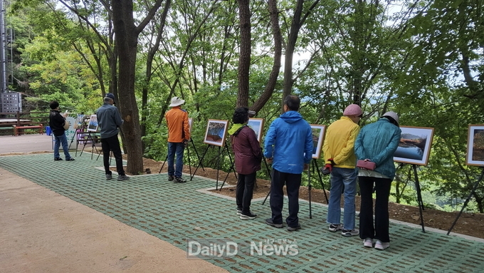2025년 세계 습지의 날 기념, ‘문경돌리네습지 사진전’ 개최