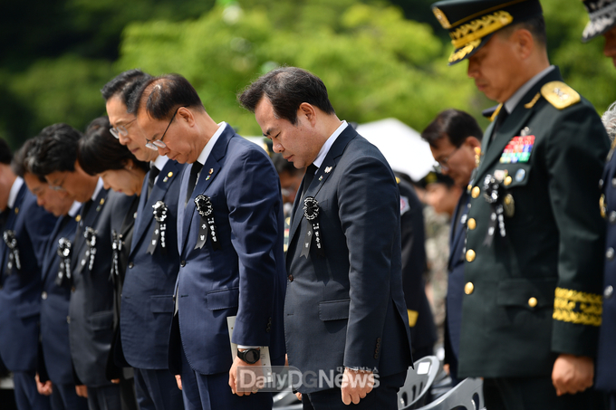 경북도, 호국영령의 정신 기리는 현충일 추념식 개최