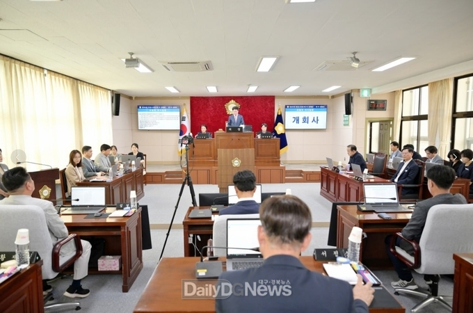문경시의회, 제285회 제1차 정례회 개회