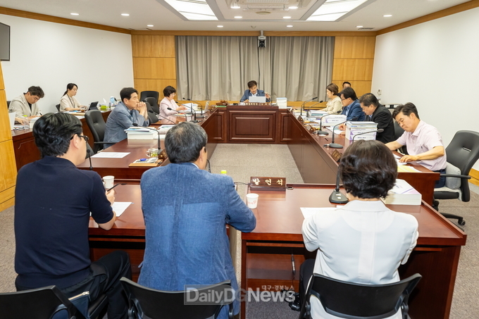 구미시의회 문화환경위원회, 제288회 제1차 정례회 기간 중 버스민원 해결책 모색 관계자 간담회 개최