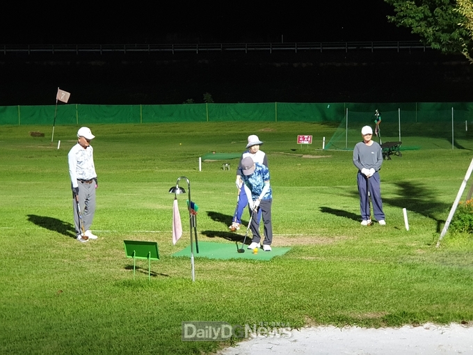 청도군 파크골프장, 밤에도 활짝!