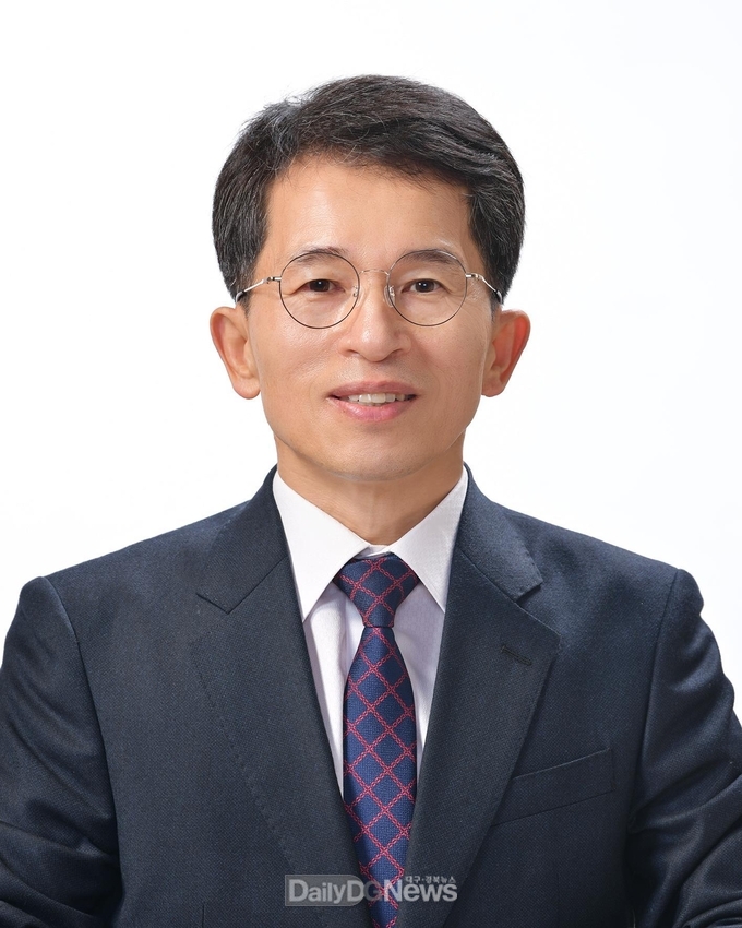 영주시, 제23대 유정근 부시장 부임(프로필 사진)