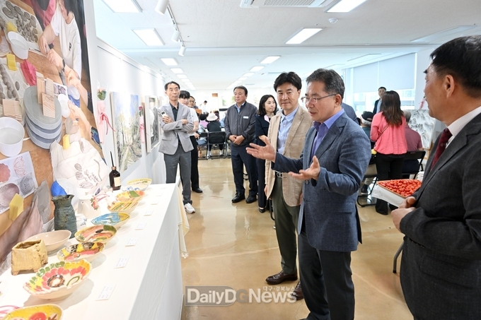 군위군 우보면 나호1리, 주민이 함께 만든 작품전시회 개최