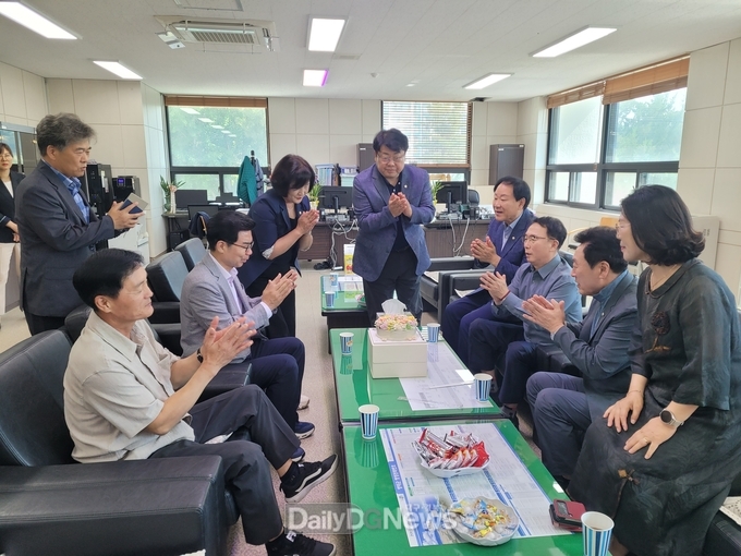 제9대 영덕군의회 개원 3주년 기념 차담회