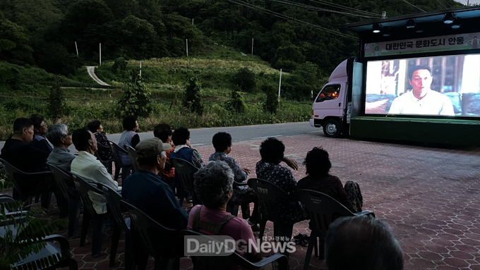 ‘오늘은 우리동네 영화관’ 본격 운영