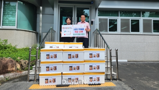 명선푸드 이명선 대표, 사랑의 물품 막창 225팩 기탁