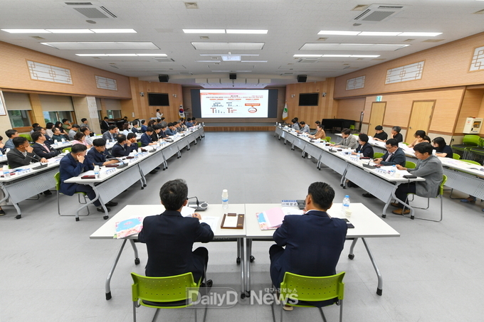 영주시 2025영주 시원(ONE)축제 준비상황보고회가 개최됐다