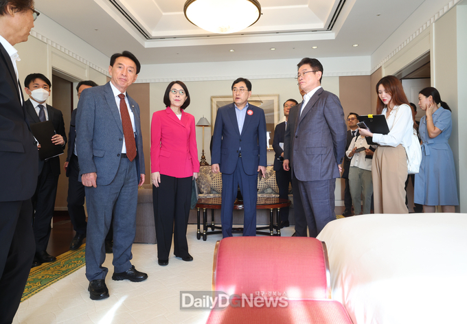 (정상회의_관련_서울소재_정상급_숙박시설_방문)