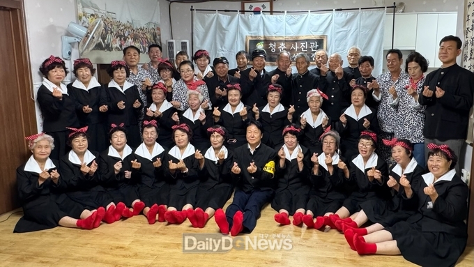 성주군 선남면 동암2리, 청춘사진관 운영