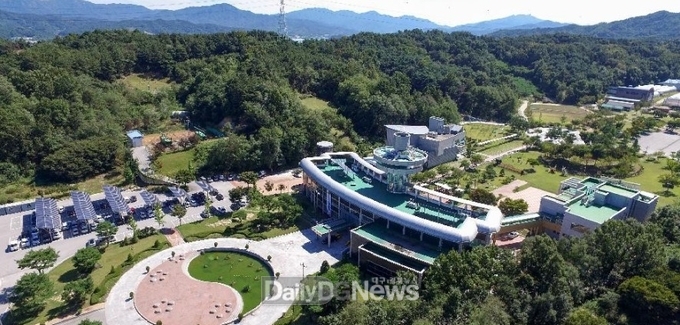 김천시, 폭염 피해 예방 위한 공공형 계절 근로 반일 근무 실시