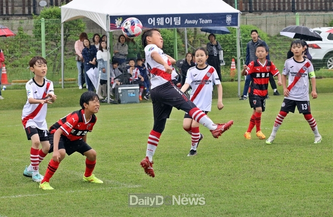  축구 꿈나무 경주서 뜨거운 승부