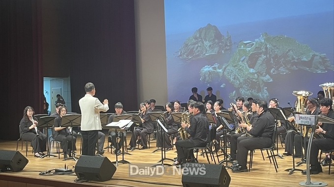 경북교육청 광복 80주년 기념 울릉도 초청 음악회 개최