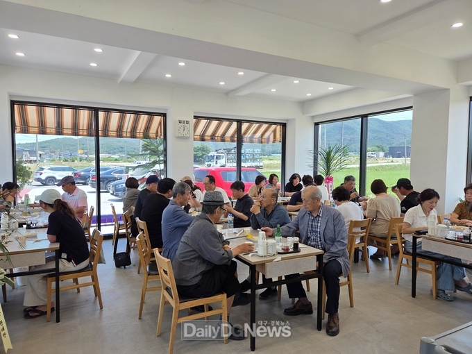 경주들녁특구_들녁한끼1호점_성황리_운영