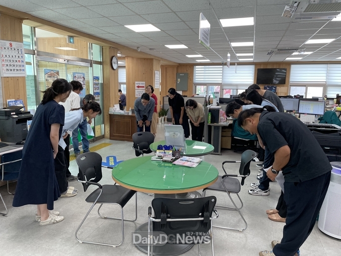 사진은 초전면 친절 교육