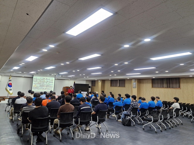 건전한 직장문화 조성과 직원의 인권 감수성 강화