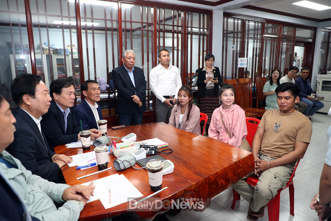 안동시, 라오스 현지서 외국인 계절근로자 최종 면접 실시