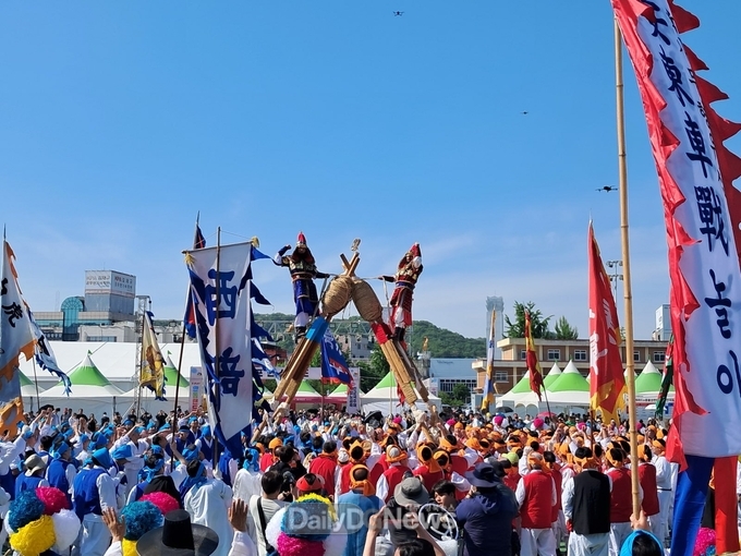 국가무형유산 안동차전놀이 공연