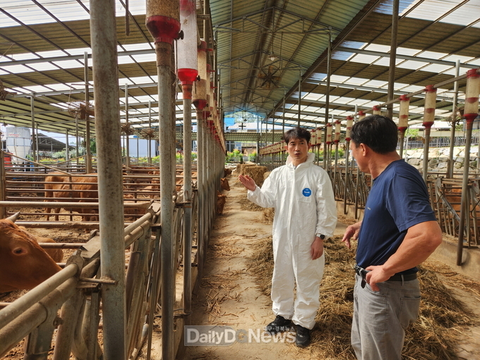 발로 뛰는 축산기술팀 노력 결과 1++등급 비율 껑충, 도체중 쑥↑