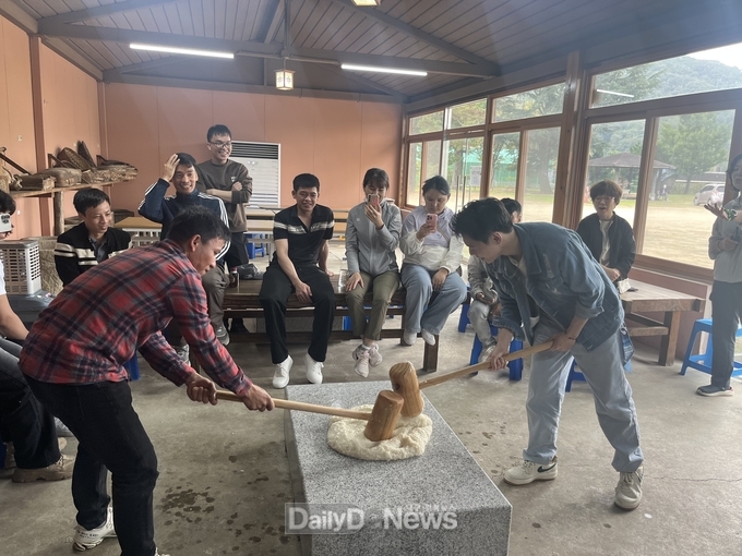 외국인 근로자 한국 전통문화체험 행사 개최