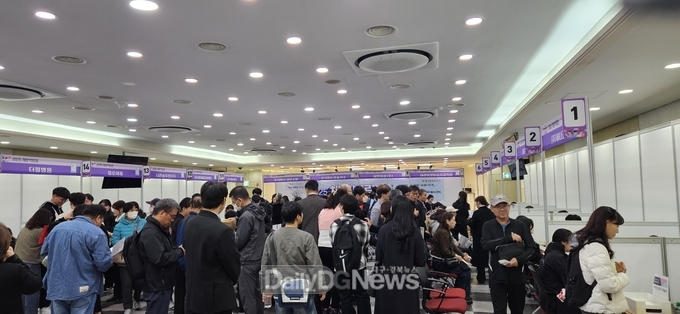 대구 서구. ‘2025 서구 채용박람회’ 개최 모습. (사진=서구 제공)