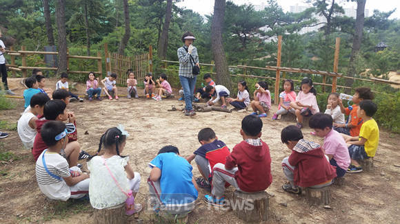 금오산 유아숲체험원 이미지