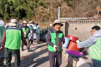 띵 동~ 사랑의 연탄 배달왔습니다~